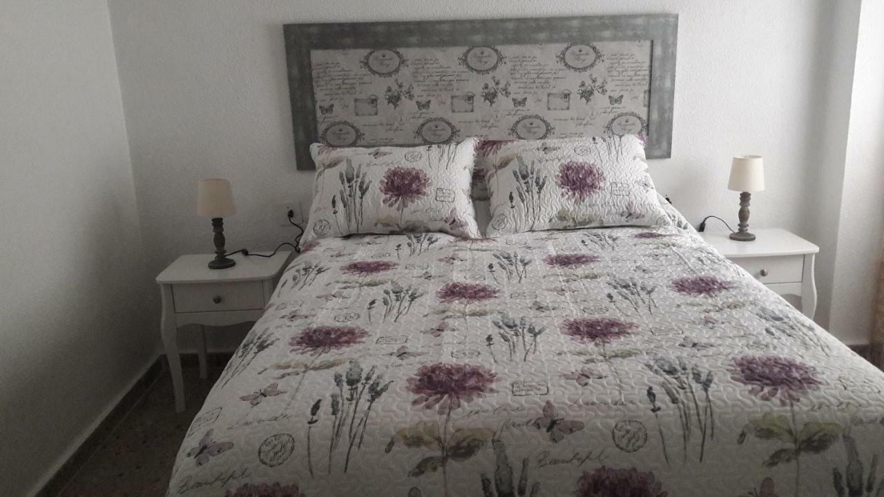 Casa Nadin Hotel Alicante Bagian luar foto