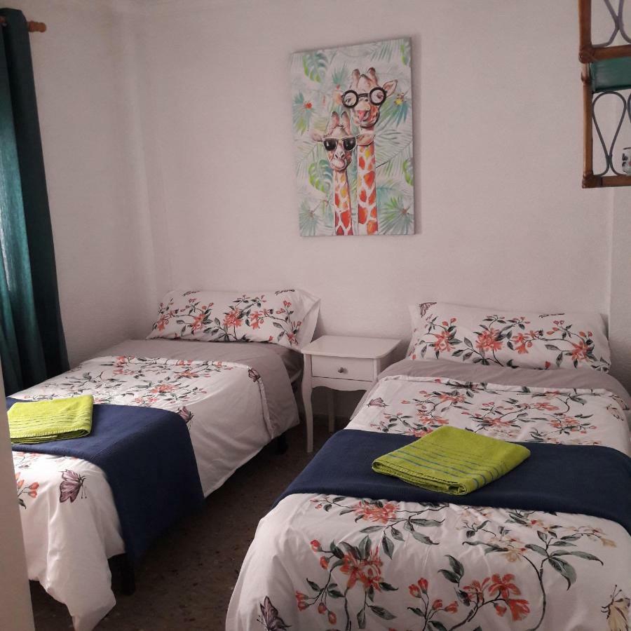 Casa Nadin Hotel Alicante Bagian luar foto