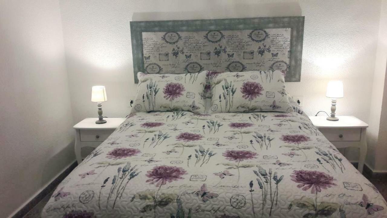 Casa Nadin Hotel Alicante Bagian luar foto