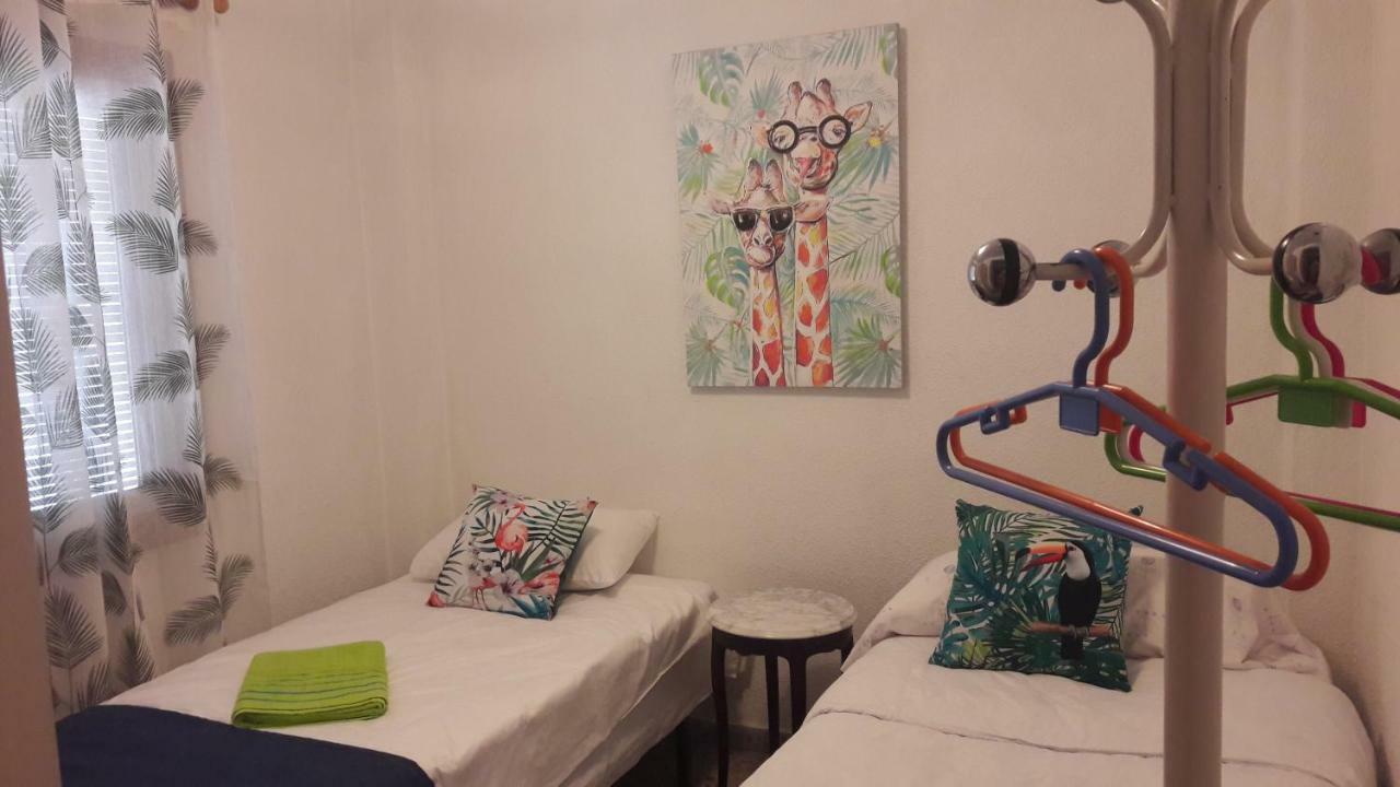 Casa Nadin Hotel Alicante Bagian luar foto